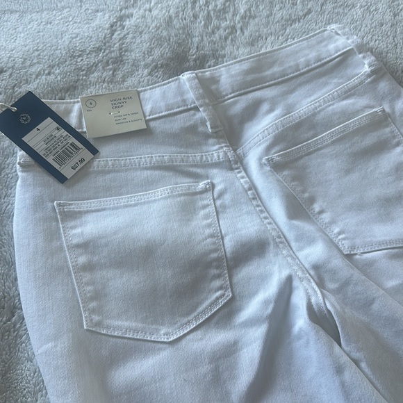 Universal Threads White High Rise Skinny Crop Jeans Size 4 - Picture 9 of 10